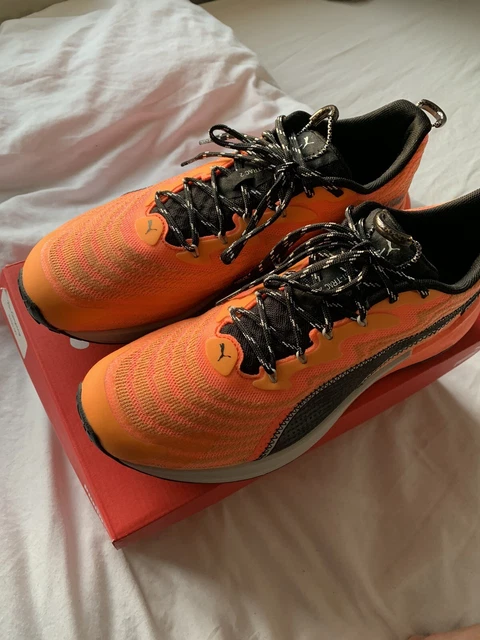 Mens training sales shoes uk