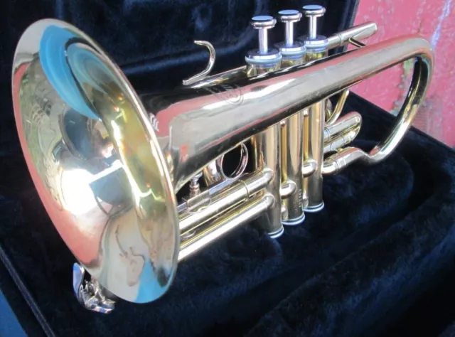 Cornet modelo 520M con ohsc 1/2 de descuento banda precio original lista trompeta LiKe