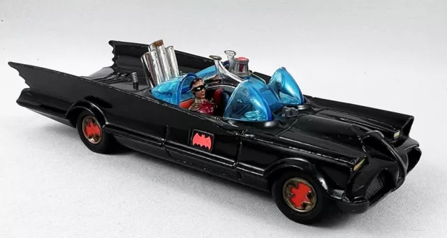 Batman - Corgi Ref.267 - Batmobile "1ère version" 1967 1/36ème (occasion) 2