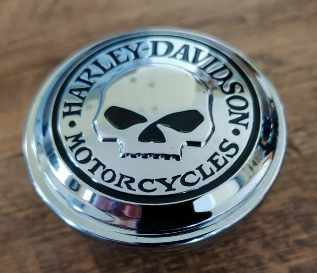 HARLEY DAVIDSON SPORTSTER Softail WILLIE G SKULL CHROME OEM Gas Cap 65