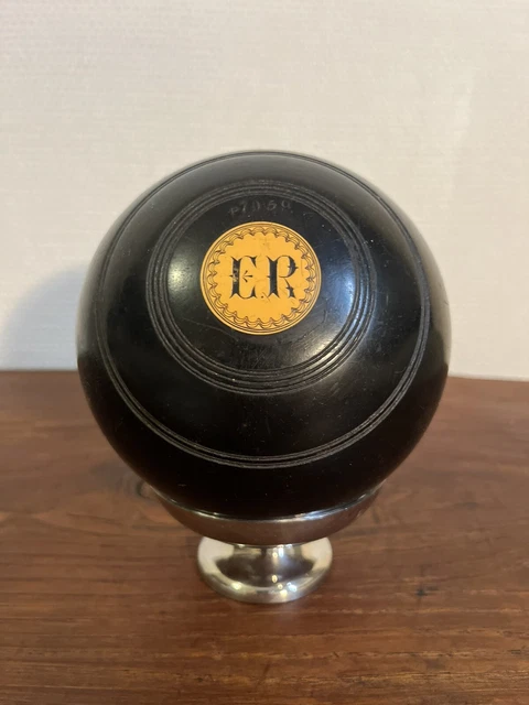 Lot De 4 Boules De Boulingrin Anciennes - Angleterre Fin XIXe Siècle, Bois Et Nacre