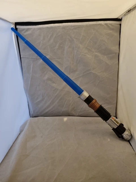 Hasbro Star Wars Lightsaber Blue Cosplay Prop Retractable Flick Out 2004