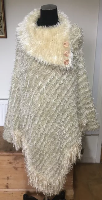 Bee Inspired ! One Size ! New & Tags ! Poncho Style Jumper / Long / Soft Fluffy