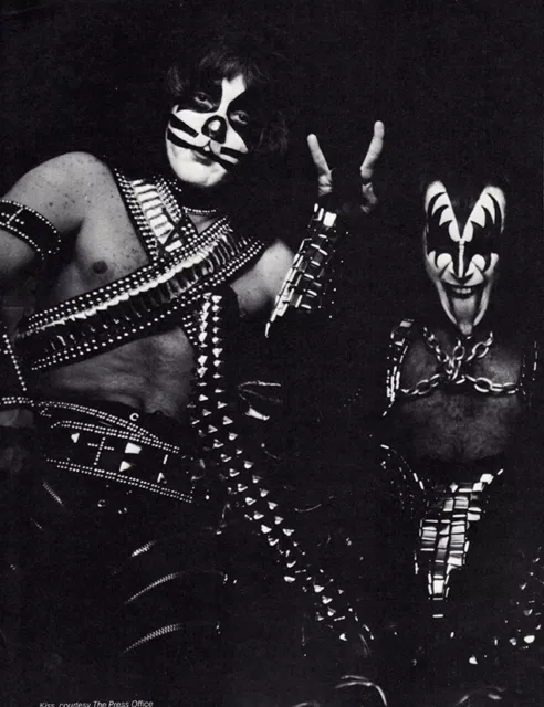 Kiss Poster Page . Gene Simmons & Eric Singer . 7Y1