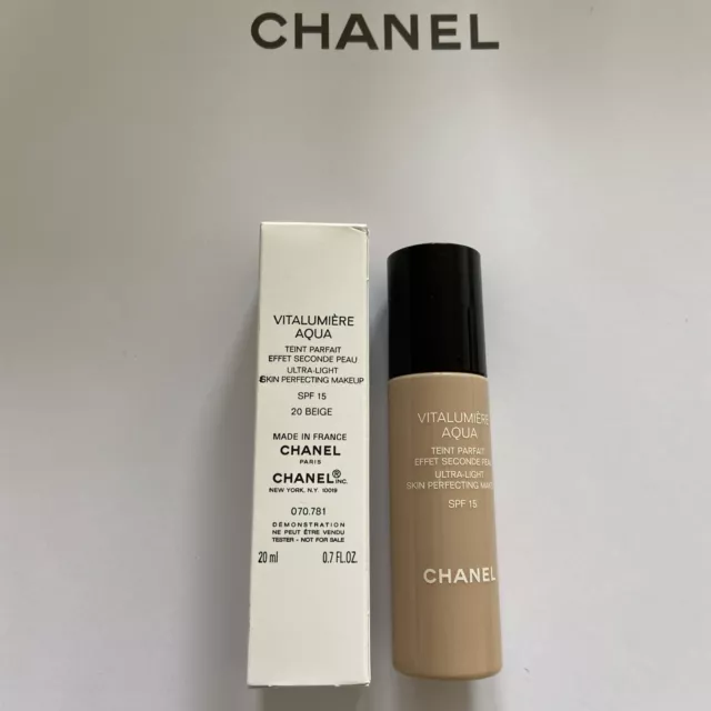 CHANEL Vitalumiere Aqua N*20 Beige NEUF