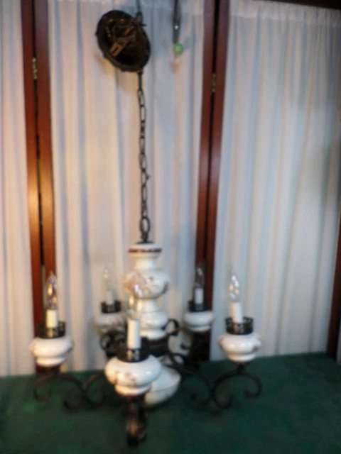 Beautiful Vintage 5 Light Decorative Ceramic/Wrought Iron Hanging Ceiling Light