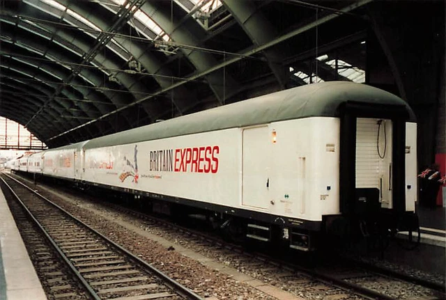 Foto Britain Express Hbf Berlin 04/1997 ca. 10x15cm V3947a