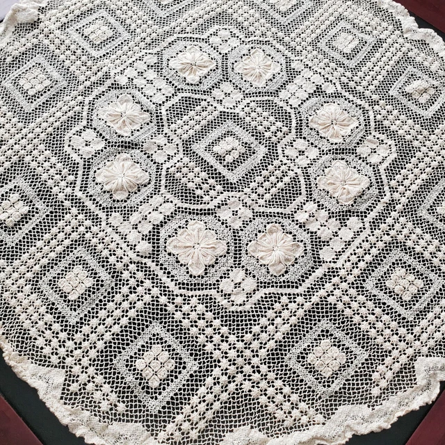 Vintage Filet Lace Round Tablecloth 26" Round Geometric Design Ivory off-white