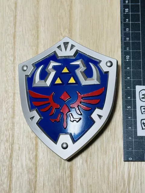 12Cm Hylian Shield Triforce The Legend Of Zelda Sword Mini Weapon Keychain