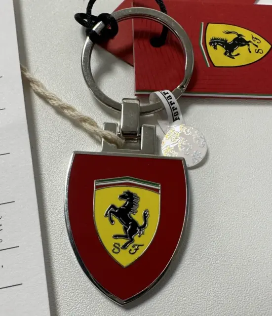 New Genuine Ferrari Metal Red Shield Scudetto Key ring