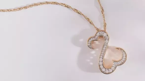 1.Ct Round Cut White Diamond Open Heart Pendant Necklaces 14K Yellow Gold Finish