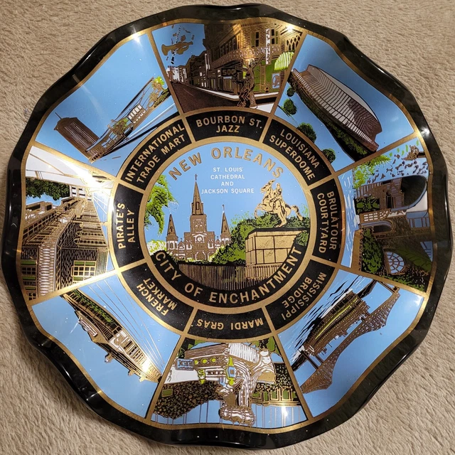 ASHTRAY New Orleans Fluted Glass St. Louis Cathedral & Jackson Square Souvenir