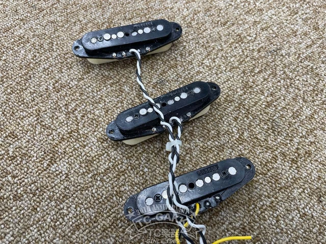 Fender Vintage Noiseless Strat Pickups Set#GPU57-30