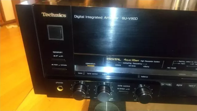 TECHNICS SU-V90D Digital Intergrated Amplifier Black From Japan Working Good