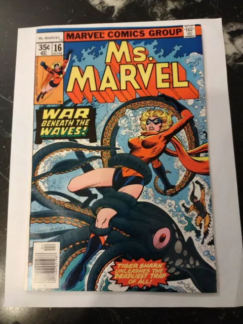 Ms. Marvel #16, VF-NMINT 9.0 Key 1st Appearance of Mystique (cameo), Marvel 1978