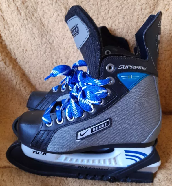 Nice Nike Bauer Ice Hockey Skates Size 3 UK Good Condition