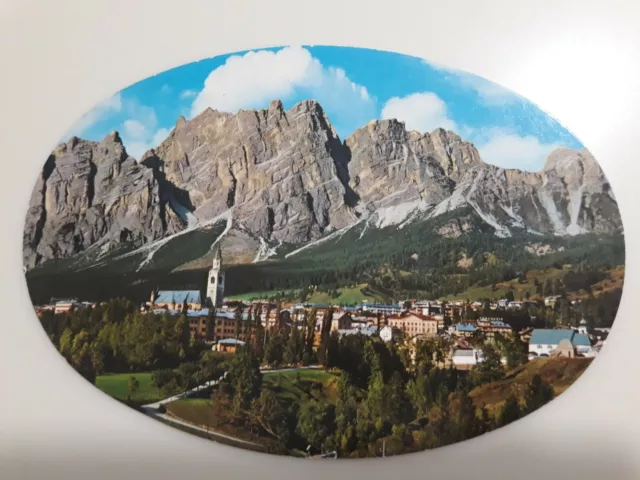 Cartolina ovale CORTINA D'AMPEZZO (Belluno) – Panorama con il Pomagagnon VG 1974