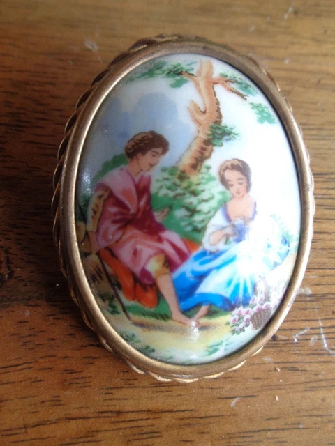 Broche Vintage Bernardaud En Porcelaine De Limoges Et Laiton - Années 40, Motif Floral