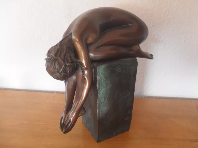 Bruno Bruni Bronzeskulptur " LA SPINA " (1999) signiert num. 258/640 neuwertig