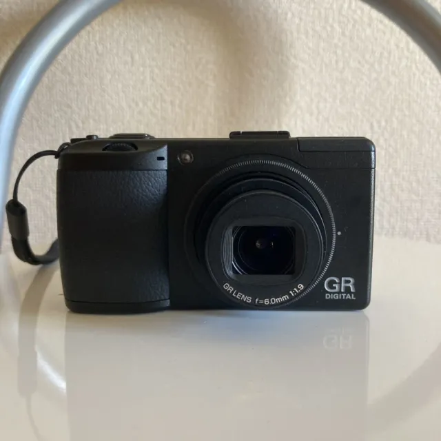 【MINT】 Ricoh GR Digital III 10.0MP Compact Camera 6.0mm f1.9 From JAPAN