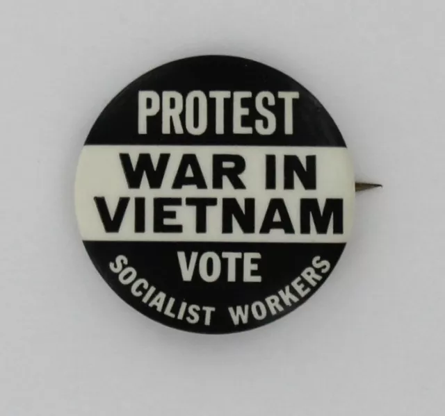 Socialists Workers of America 1966 Original Vietnam War Protest Pin Peace P212