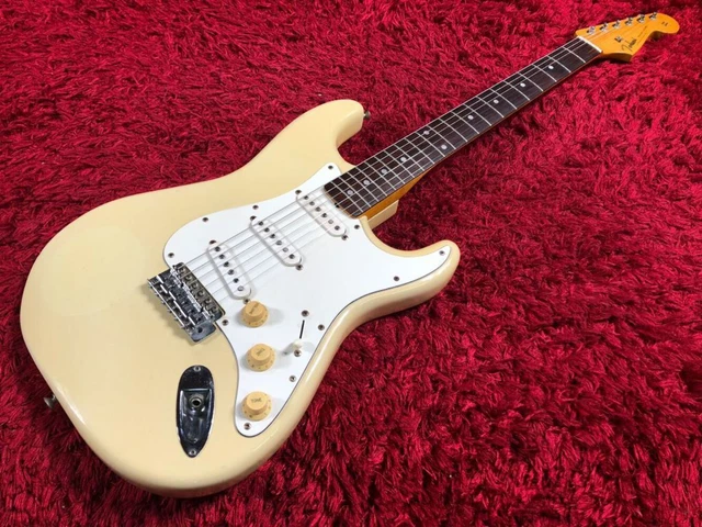 Tokai SPRINGY SOUND guitare électrique Stratocaster crème Japon vintage étui souple 2