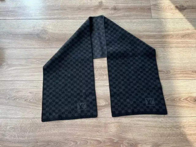 Shop Louis Vuitton DAMIER Wool Logo Scarves (M70929, M70030) by Ravie