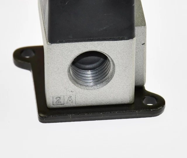 VDW10AA | Elettrovalvole Per Pneumatica SMC, M5 X 0,8, Funzione 2/2, Azionamento Solenoide/Molla - Foto 11