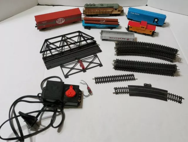 6 Lot Bachmann HO Scale Electric Trains 23 Track Pieces Bridge Transformer