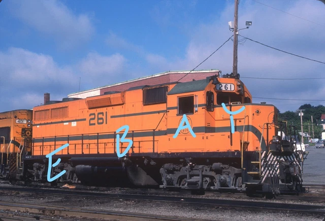 Maine Central MEC GP38 #261 ROSTER 1987 Original Kodachrome
