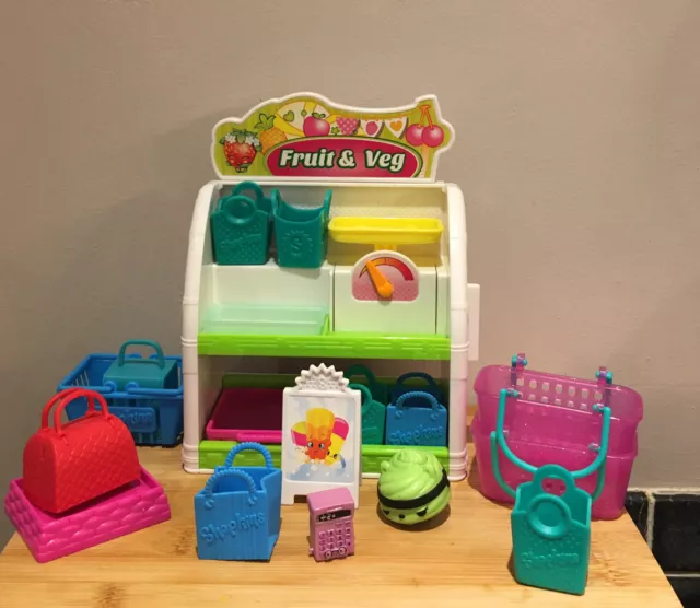 Shopkins Fruit and Vegetable Veggie Stand -  lots of extra baskets, handbags etc