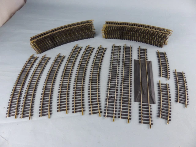 Lot De 50 Rails Jouef Lima HO 1/87 Pour Réseau Train électrique - Occasion, Rails Droits Et Courbes