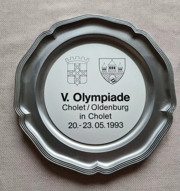 Assiette en étain - Olympiade Cholet / Oldenburg 1993