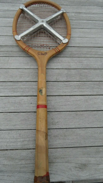 Raquette de tennis Dunlop (Neptune) bon état général avec sa