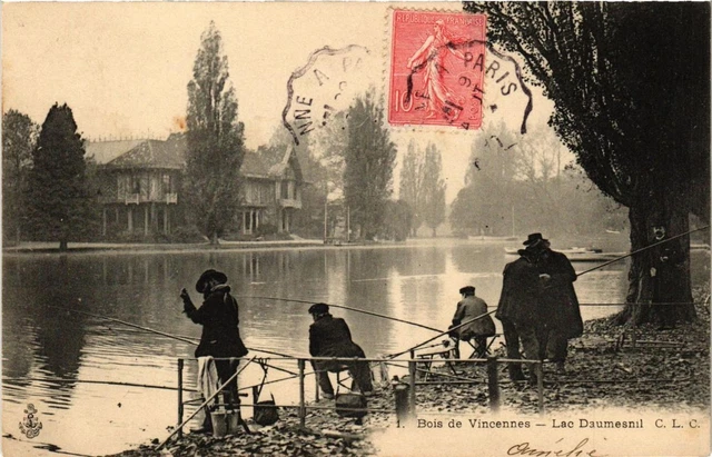 CPA PARIS 12e Bois de VINCENNES Lac Daumesnil (672626)
