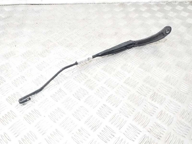Bras D'essuie-glace Avant Droit Pour Renault Mégane 2 Phase 2 (01/2006-09/2009) - Réf 7701063732 - Occasion