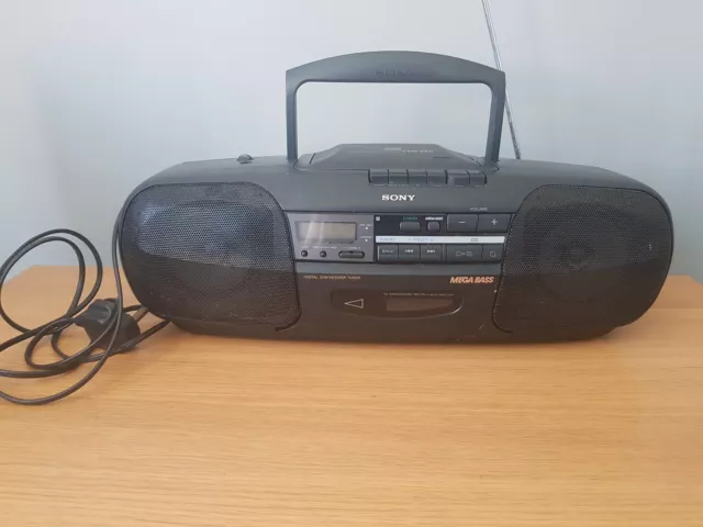 SONY MEGA BASS CD RADIO CASSETTE CFD-350 all working apart from tape stiff  £19.99 - PicClick UK