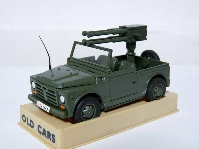 Miniature Fiat Iveco NC90 4X4 Bâchée - 1/43 Old Cars - Militaire (occasion, Sans Boîte)