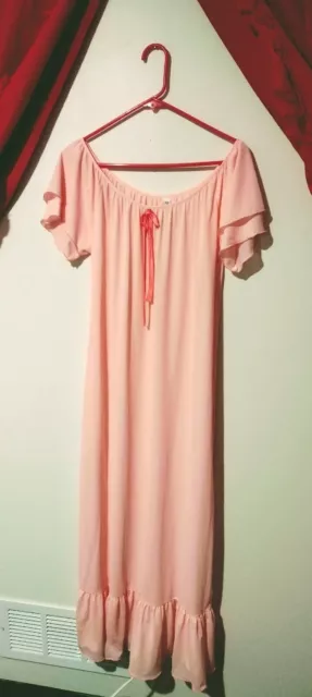 Vintage 1960s Bubble gum pink   nylon long maxi night gown Size M