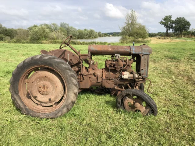 fordson e27n tractor