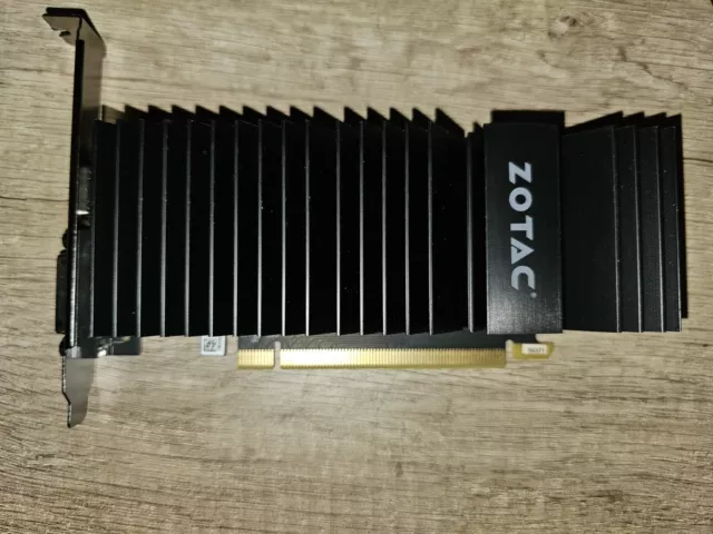 ZOTAC GeForce GT 1030 Zone Edition / 2GB GDDR5 / HDMI DVI / Passiv gekühlt