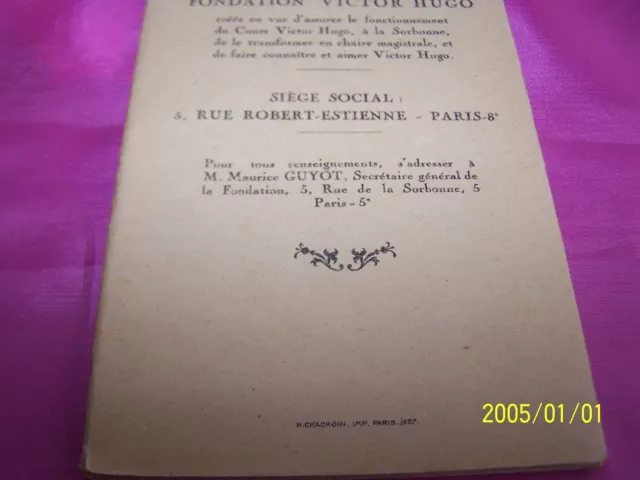 Ancien petit livret pour enfants sur V.Hugo contenant CP des misérables. 1927. 2