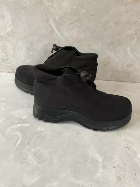 Vintage 90’s unlisted chunky platform black ankle boots size 9