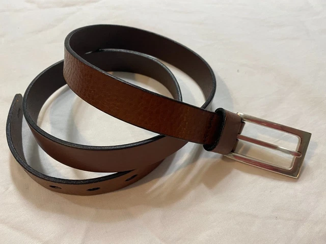 WILSONS LEATHER Brown Leather Skinny Belt w/ Silver Buckle Men's Size 32 EUC
