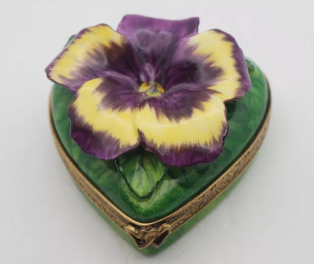 New French Limoges Trinket Box Mother's Day Heart w 3-Dimensional Pansy Flower