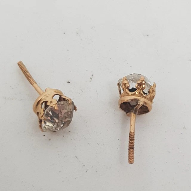 Boucles D'oreilles Clous En Or Serties De Zircon - Sans Attache - Occasion