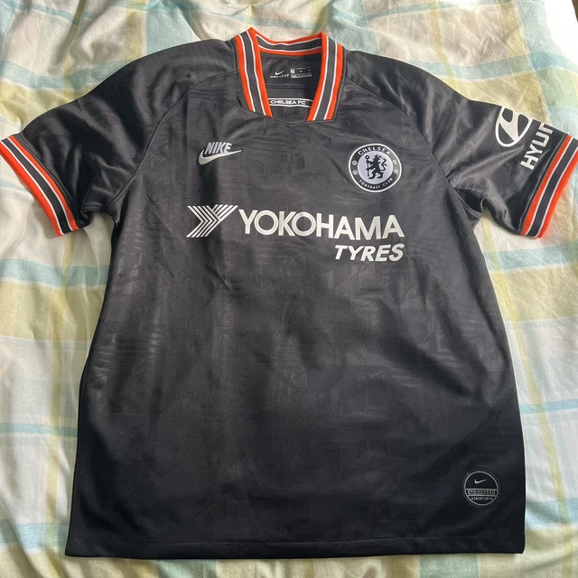 Chelsea black best sale and orange kit