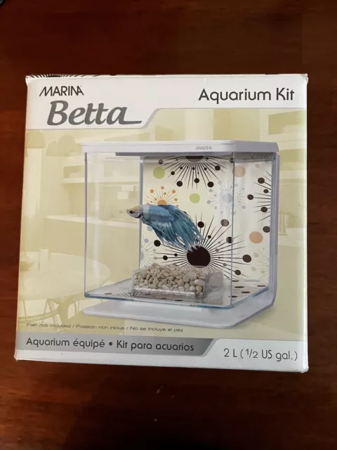 Hagen Marina Betta Aquarium Kit Fireworks 2L (0.5 gal) Just Add Fish and Water