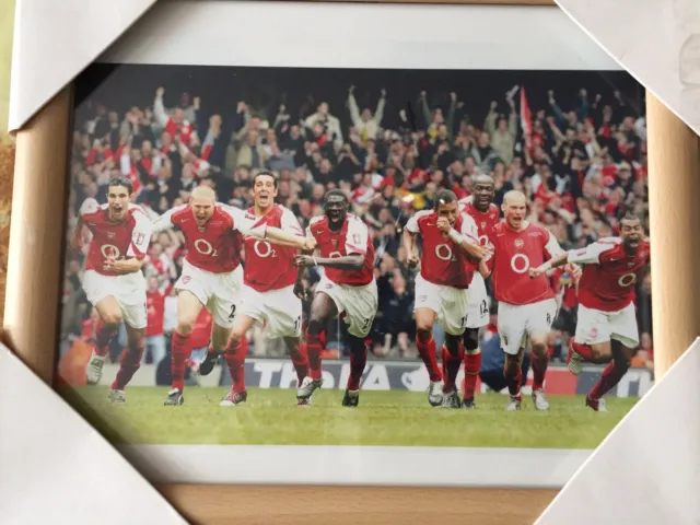 2005 Arsenal FC FA Cup Winners Squad/ Players Photograph Framed 2