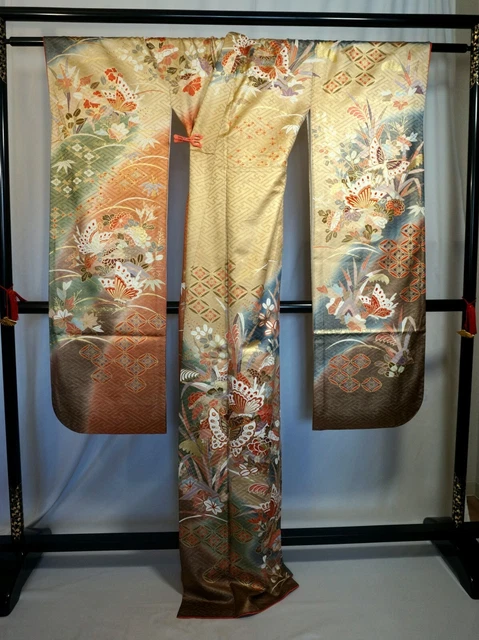 Japanese kimono SILK"FURISODE" long sleeves, Gold, Signe, BF, Plants,L5'6"..3190